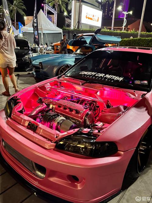 碳纤维在汽车改装中为何价格昂贵并面临哪些挑战? 碳纤维在汽车改装中为何价格昂贵并面临哪些挑战?