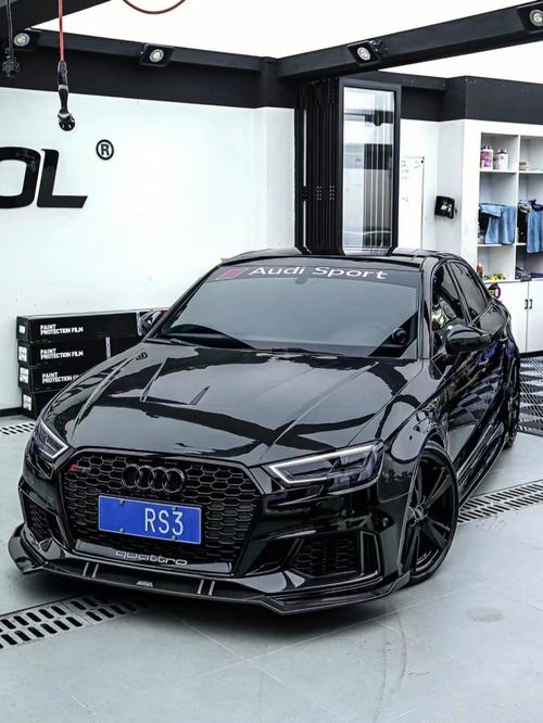 可以改装大脚车的平面游戏 可以改装大脚车的平面游戏